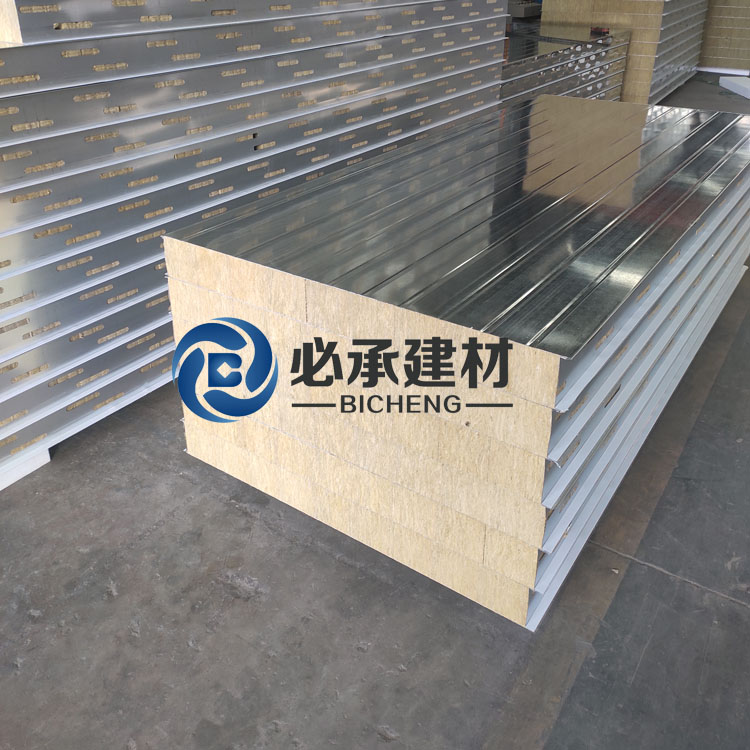 橫鋪夾芯板與傳統(tǒng)的夾芯板相比有哪些不同？
